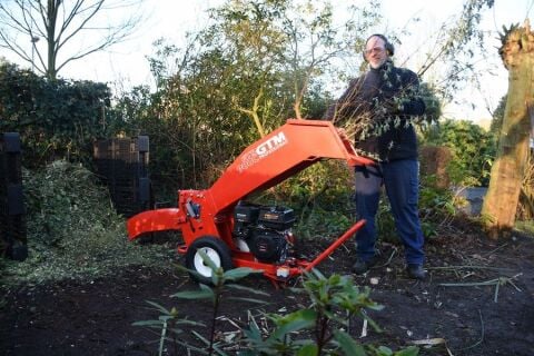 GTM GTS 900C Benzinli Dal Öğütme ve Parçalama Makinesi